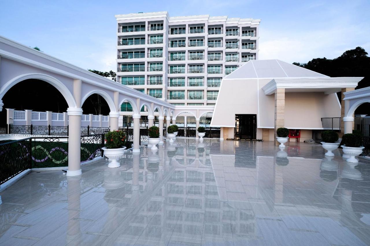 Lk Emerald Beach - Sha Extra Plus Pattaja Kültér fotó The University of Nottingham Malaysia Campus